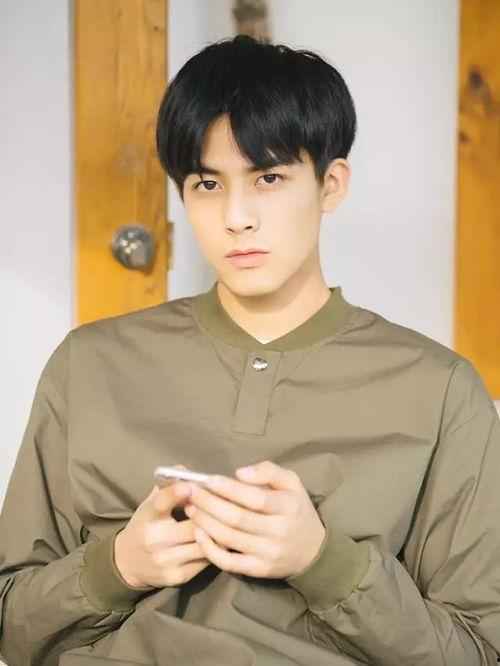 网红最帅头型图片,潮流发型引领时尚潮流