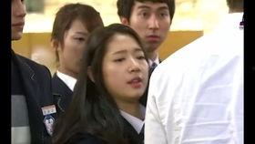 男明星对女明星的对话,浪漫瞬间引粉丝尖叫