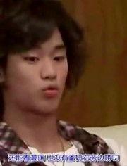 韩明星劈叉,展现极致柔韧与优雅