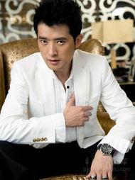 任泉和明星合影,星光熠熠的友谊瞬间