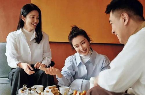 我在娱乐圈吃瓜爆红最新,揭秘幕后爆红背后的故事