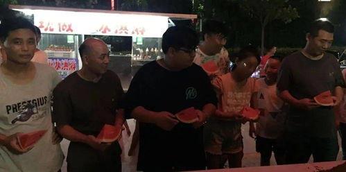 地下停车场吃瓜娱乐圈,娱乐圈的隐秘瓜田